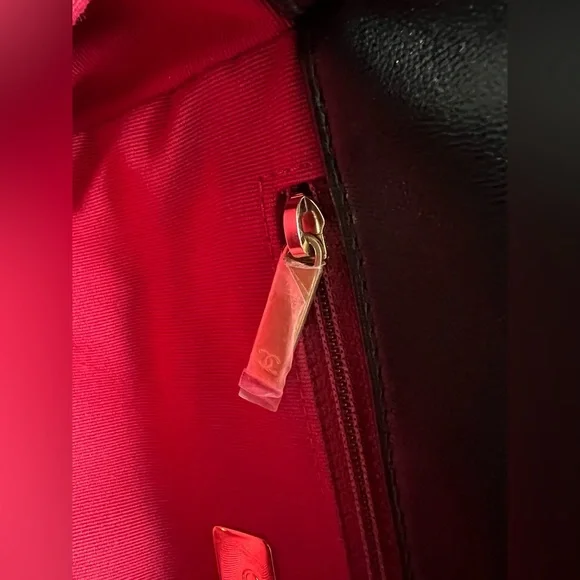 Chanel 19 medium size - Picture 6 of 9